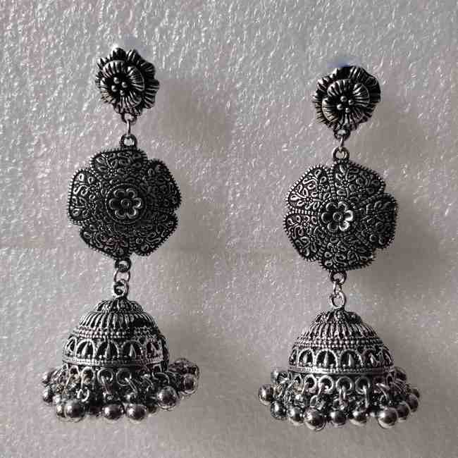 Alloy Round Bollywood Style Big Black Polished Ghungroo Earrings at Rs  126/piece in Vadodara